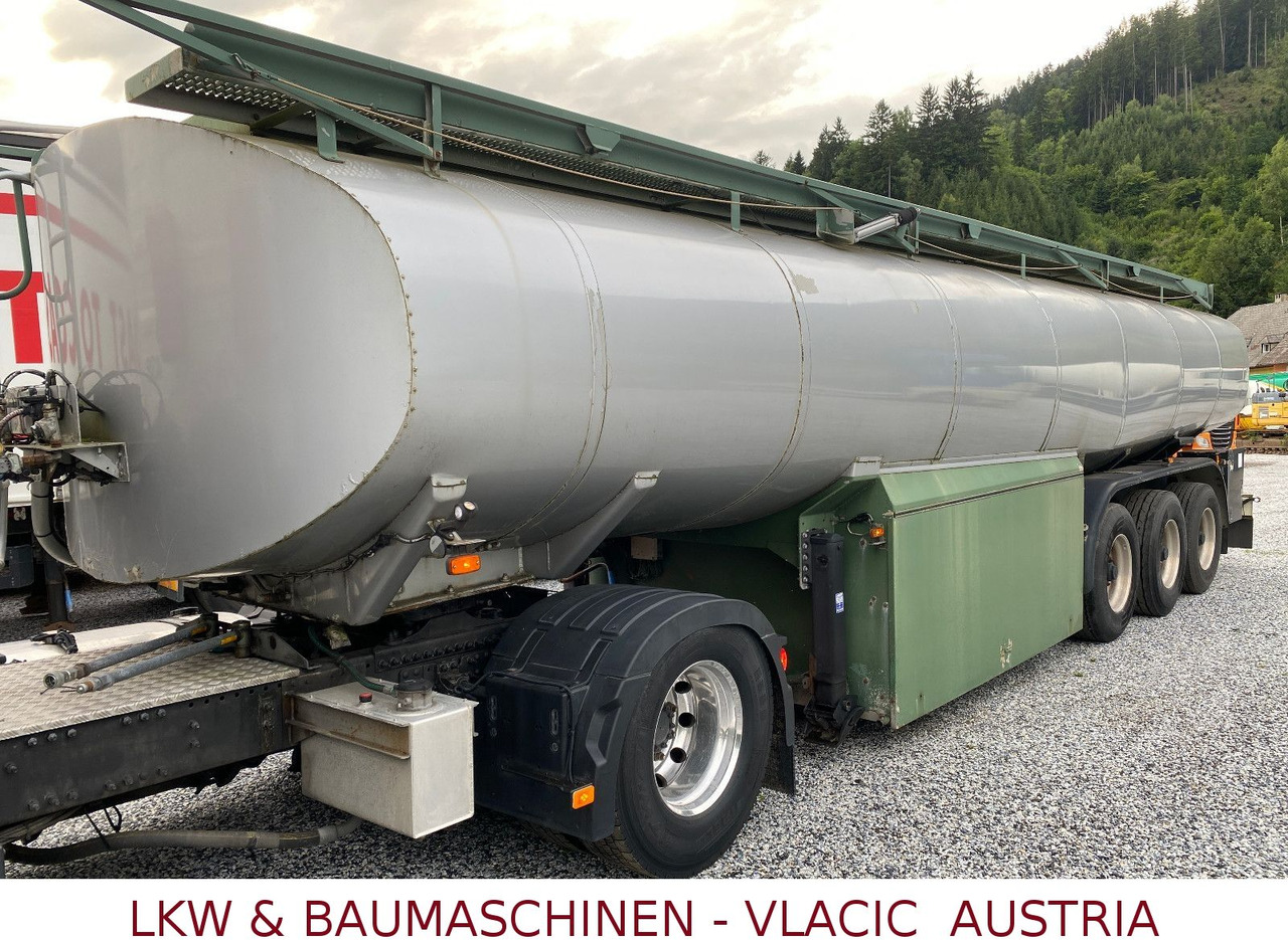 Schwarzmüller Tank für Öl transport - Tankauflieger: das Bild 1 Schwarzmüller Tank für Öl transport - Tankauflieger: das Bild 1