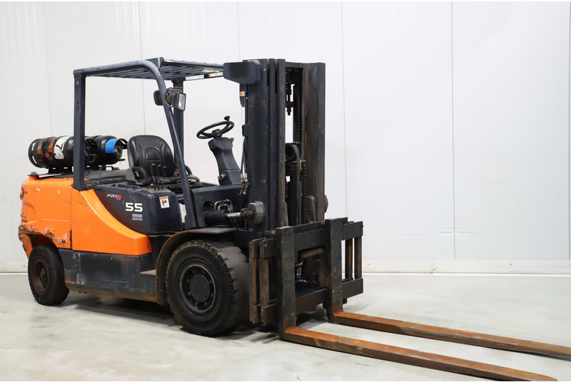 Doosan G55C-5 - Treibgasstapler: das Bild 1 Doosan G55C-5 - Treibgasstapler: das Bild 1