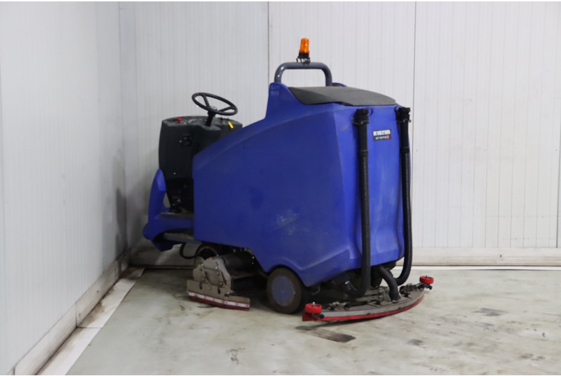 Dulevo H1020 ROR - Kehrmaschine: das Bild 5 Dulevo H1020 ROR - Kehrmaschine: das Bild 5