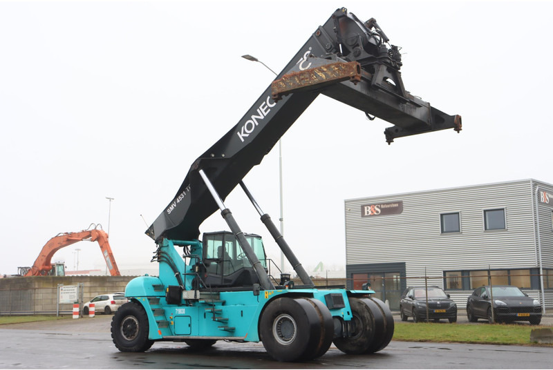 KONECRANES 4531TC5 - Reach stacker: das Bild 1 KONECRANES 4531TC5 - Reach stacker: das Bild 1