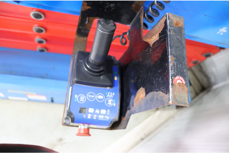 Mantall XE140W - Scherenbühne: das Bild 2 Mantall XE140W - Scherenbühne: das Bild 2