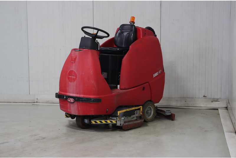 RCM JUMBO 1002 R - Scheuersaugmaschine: das Bild 3 RCM JUMBO 1002 R - Scheuersaugmaschine: das Bild 3