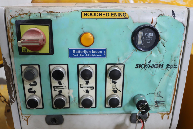 SkyHigh ST120 - Gelenkarmbühne: das Bild 4 SkyHigh ST120 - Gelenkarmbühne: das Bild 4