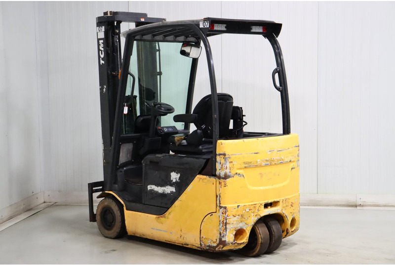 UniCarriers AG2N1L16Q - Elektrostapler: das Bild 4 UniCarriers AG2N1L16Q - Elektrostapler: das Bild 4