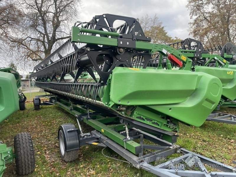 John Deere 735X - Schneidwerk: das Bild 1 John Deere 735X - Schneidwerk: das Bild 1