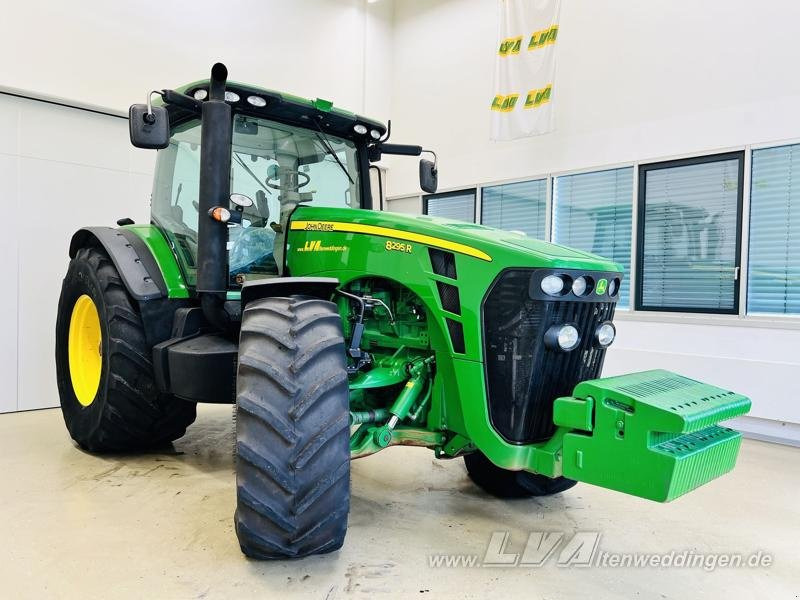 John Deere 8295R - Traktor: das Bild 4 John Deere 8295R - Traktor: das Bild 4