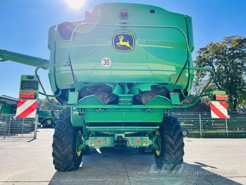 John Deere S790 - Mähdrescher: das Bild 4 John Deere S790 - Mähdrescher: das Bild 4