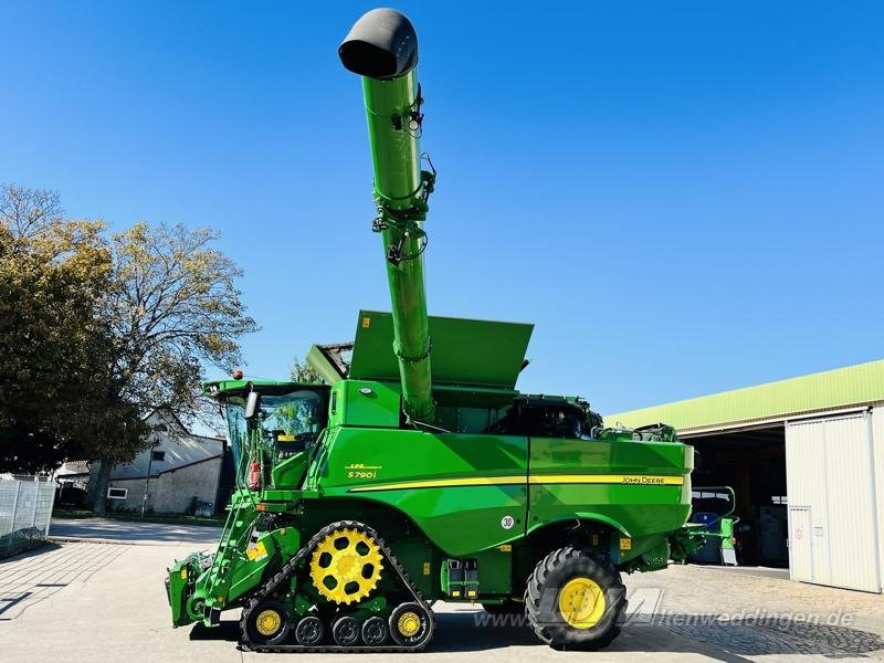 John Deere S790 - Mähdrescher: das Bild 3 John Deere S790 - Mähdrescher: das Bild 3
