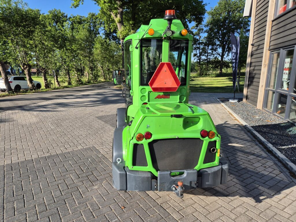 AVANT 745 optidrive - Hoflader: das Bild 5 AVANT 745 optidrive - Hoflader: das Bild 5