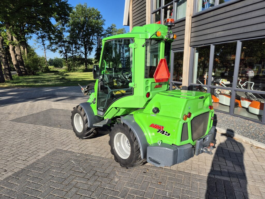 AVANT 745 optidrive - Hoflader: das Bild 3 AVANT 745 optidrive - Hoflader: das Bild 3