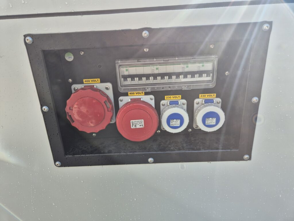 Stromgenerator, Zustand - NEU BRINKMAN & NIEMEIJER diesel generator: das Bild 8