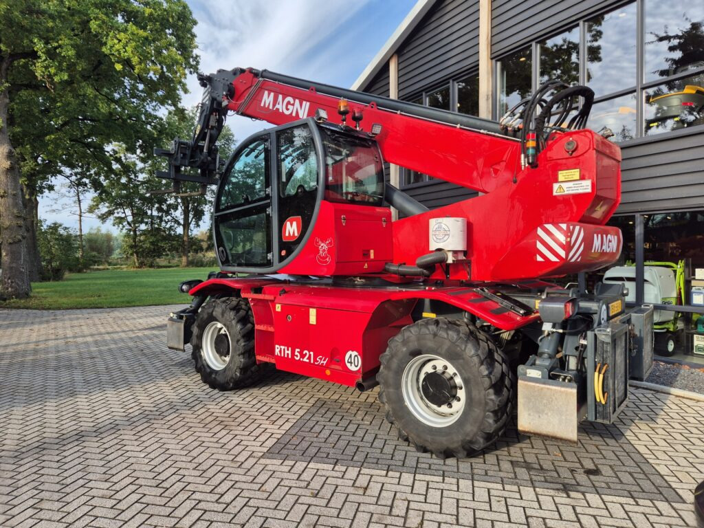 MAGNI RTH 5.21 SH - Teleskoplader: das Bild 3 MAGNI RTH 5.21 SH - Teleskoplader: das Bild 3