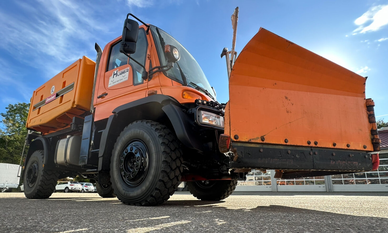 Unimog 500 - U500 Sonderangebot Mercedes Benz 405 - Kipper, Schneeräumfahrzeug: das Bild 5 Unimog 500 - U500 Sonderangebot Mercedes Benz 405 - Kipper, Schneeräumfahrzeug: das Bild 5