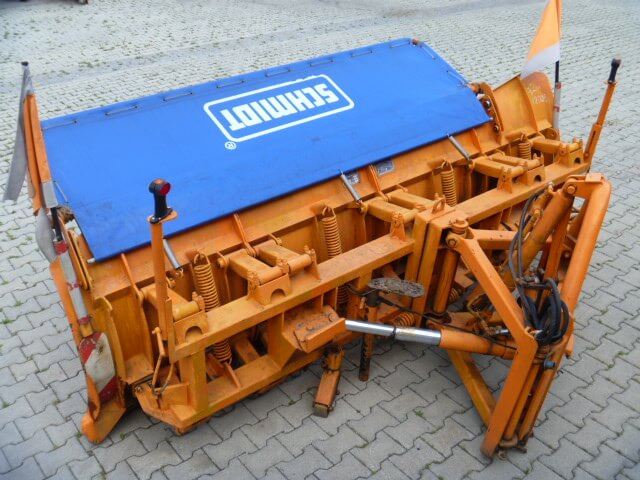 Unimog Schneepflug - Schneeschild Schmidt MF 3.3 - Schneepflug: das Bild 3 Unimog Schneepflug - Schneeschild Schmidt MF 3.3 - Schneepflug: das Bild 3