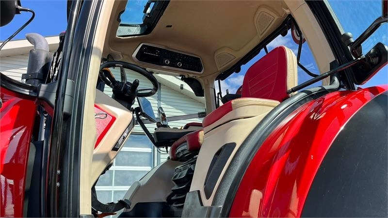 Case IH Optum 300 CVX AFS Connect med frontlift og SafeGua - Traktor: das Bild 2 Case IH Optum 300 CVX AFS Connect med frontlift og SafeGua - Traktor: das Bild 2