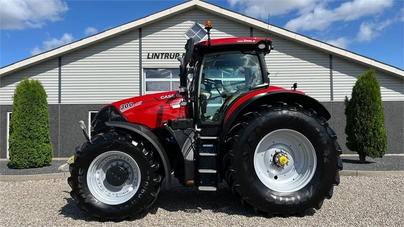 Case IH Optum 300 CVX AFS Connect med frontlift og SafeGua - Traktor: das Bild 1 Case IH Optum 300 CVX AFS Connect med frontlift og SafeGua - Traktor: das Bild 1