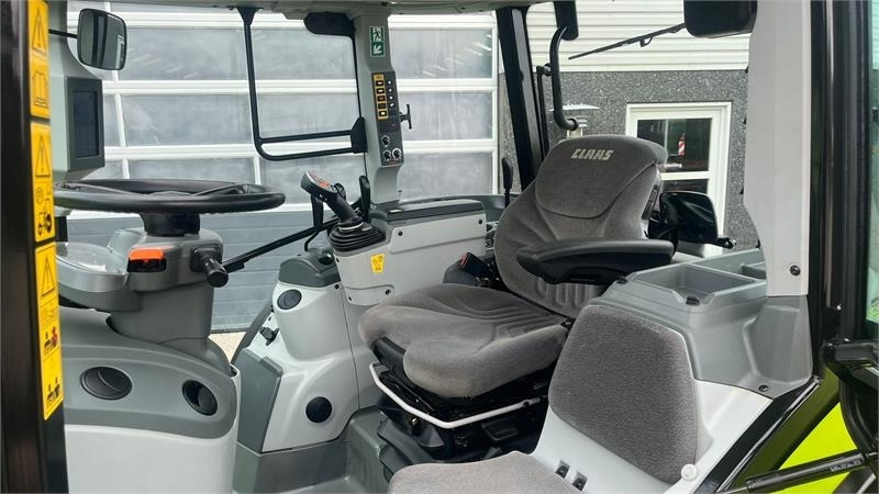 Traktor Claas Arion 440 CIS med frontlæsser: das Bild 6
