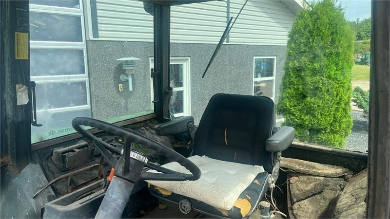 John Deere 4430 Med Powershift - Traktor: das Bild 5 John Deere 4430 Med Powershift - Traktor: das Bild 5