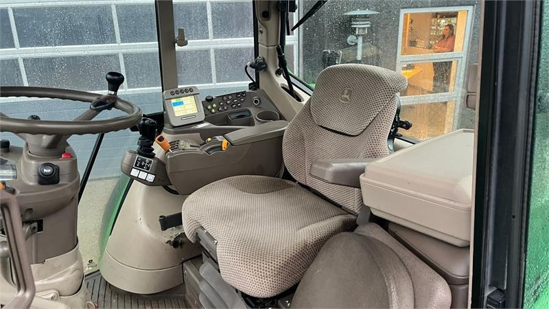 John Deere 6534 Premium med frontlift og frontPTO - Traktor: das Bild 5 John Deere 6534 Premium med frontlift og frontPTO - Traktor: das Bild 5