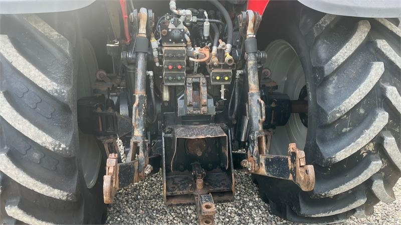 Massey Ferguson 6499 Dynashift med frontlift og frontpto - Traktor: das Bild 5 Massey Ferguson 6499 Dynashift med frontlift og frontpto - Traktor: das Bild 5