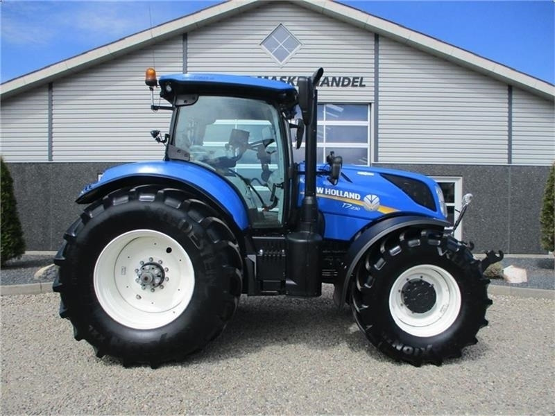 New Holland T7.230 AutoCommand, meget velholdt traktor - Traktor: das Bild 2 New Holland T7.230 AutoCommand, meget velholdt traktor - Traktor: das Bild 2