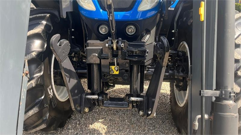 New Holland T7.270 AC med frontlift og frontlæsser - Traktor: das Bild 4 New Holland T7.270 AC med frontlift og frontlæsser - Traktor: das Bild 4