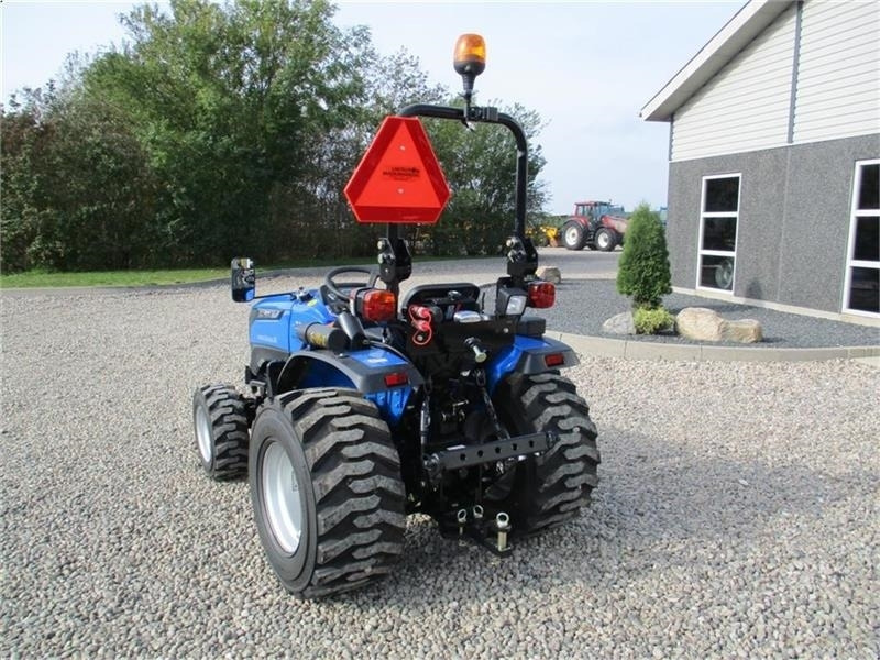 Traktor Solis 26 6+2 gearmaskine med Servostyrring og Industri h: das Bild 12