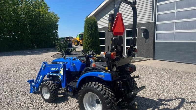 Solis H26 HST Med Frontlæsser og GardenPro dæk - Kommunaltraktor: das Bild 3 Solis H26 HST Med Frontlæsser og GardenPro dæk - Kommunaltraktor: das Bild 3