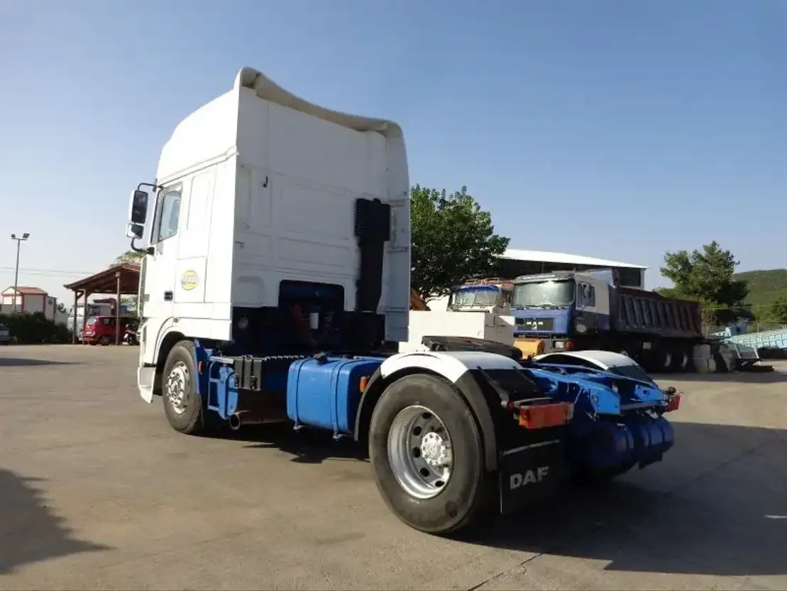DAF XF 480 DAF XF.480 4X2 Super Space Intarder - Sattelzugmaschine: das Bild 5 DAF XF 480 DAF XF.480 4X2 Super Space Intarder - Sattelzugmaschine: das Bild 5