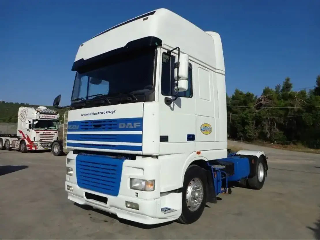 DAF XF 480 DAF XF.480 4X2 Super Space Intarder - Sattelzugmaschine: das Bild 1 DAF XF 480 DAF XF.480 4X2 Super Space Intarder - Sattelzugmaschine: das Bild 1