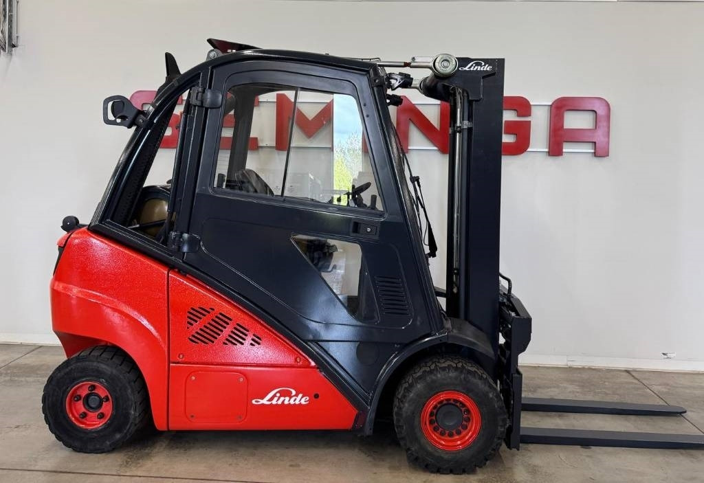 Linde 10768 H20T-02/600 - Treibgasstapler: das Bild 2 Linde 10768 H20T-02/600 - Treibgasstapler: das Bild 2