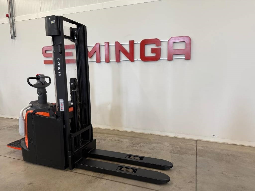 Toyota 11009 - SPE160L - Hochhubwagen: das Bild 3 Toyota 11009 - SPE160L - Hochhubwagen: das Bild 3