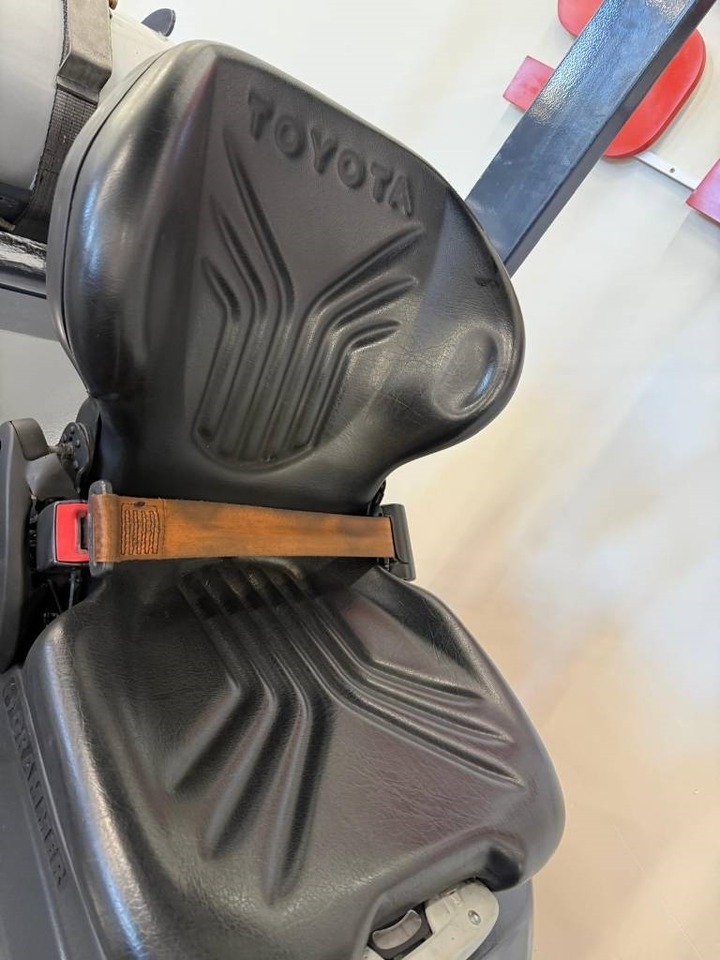 Toyota 11051 - 8FBE15T - Elektrostapler: das Bild 5 Toyota 11051 - 8FBE15T - Elektrostapler: das Bild 5