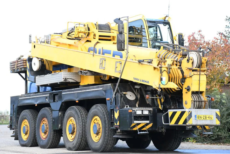Demag AC60 CITY CLASS! Double cab!!8X8!! - Mobilkran: das Bild 1 Demag AC60 CITY CLASS! Double cab!!8X8!! - Mobilkran: das Bild 1