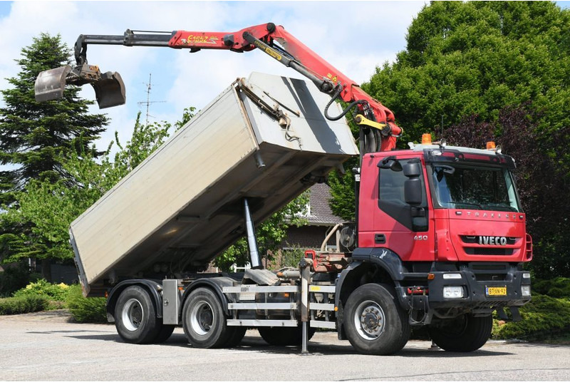 Iveco TRAKKER 450ps !!Z-KRAAN!!RADIO REMOTE!!3 SIDED TIPPER!!EURO5!! 10MM CHASSIS LIBIA!! - Kipper, Autokran: das Bild 4 Iveco TRAKKER 450ps !!Z-KRAAN!!RADIO REMOTE!!3 SIDED TIPPER!!EURO5!! 10MM CHASSIS LIBIA!! - Kipper, Autokran: das Bild 4