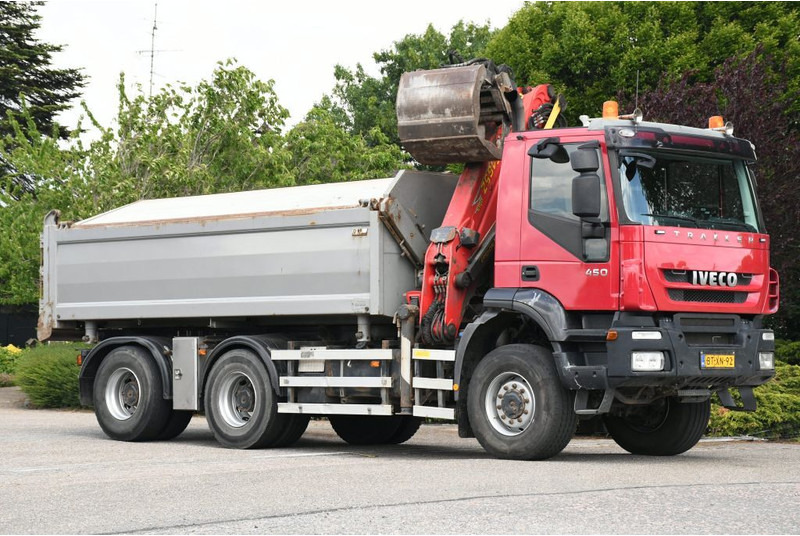 Iveco TRAKKER 450ps !!Z-KRAAN!!RADIO REMOTE!!3 SIDED TIPPER!!EURO5!! 10MM CHASSIS LIBIA!! - Kipper, Autokran: das Bild 5 Iveco TRAKKER 450ps !!Z-KRAAN!!RADIO REMOTE!!3 SIDED TIPPER!!EURO5!! 10MM CHASSIS LIBIA!! - Kipper, Autokran: das Bild 5