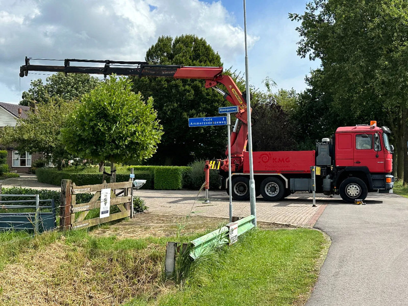 MAN F16 25.502 V10 PALFINGER PK52000 52TM CRANE/GRUE/WINCH!! ELECTRO PACK!!6x4!! - Autokran: das Bild 4 MAN F16 25.502 V10 PALFINGER PK52000 52TM CRANE/GRUE/WINCH!! ELECTRO PACK!!6x4!! - Autokran: das Bild 4