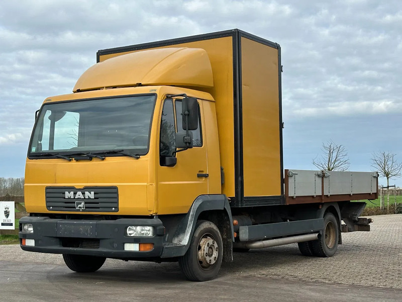 MAN LE 180 c !!LANDBOUW KENTEKEN!!!BOSBOUW!! - Pritsche LKW: das Bild 1 MAN LE 180 c !!LANDBOUW KENTEKEN!!!BOSBOUW!! - Pritsche LKW: das Bild 1