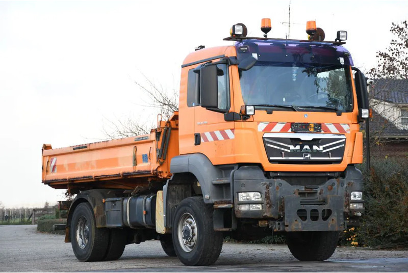 MAN TGS 18.320 AK!!4X4!! KIPPER MEILLER!!KOMMUNAL LKW!!KLIMA - Kipper: das Bild 2 MAN TGS 18.320 AK!!4X4!! KIPPER MEILLER!!KOMMUNAL LKW!!KLIMA - Kipper: das Bild 2
