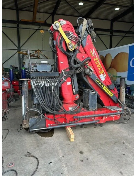 Palfinger PALFINGER 165 Z Epsilon plus kraan!! met AFSTANDSBEDIENING, - Ladekran: das Bild 4 Palfinger PALFINGER 165 Z Epsilon plus kraan!! met AFSTANDSBEDIENING, - Ladekran: das Bild 4