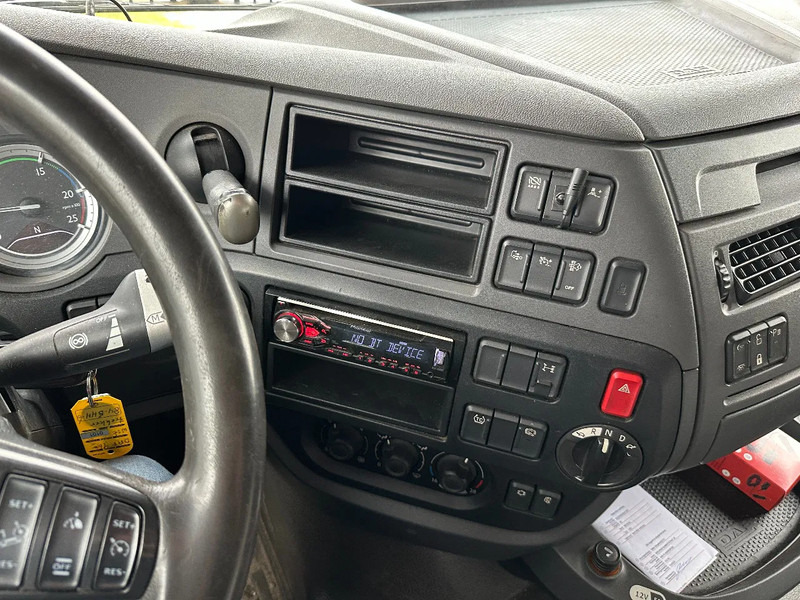Sattelzugmaschine DAF XF 460: das Bild 7