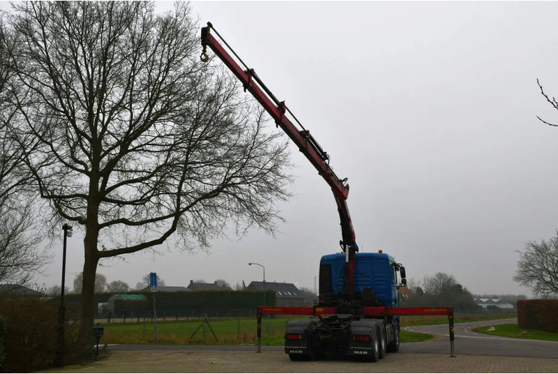 Sattelzugmaschine MAN TGA 26.480 6x4 TRUCK/TRACTOR! CRANE/KRAN/GRUE HIAB 22TM!!: das Bild 9