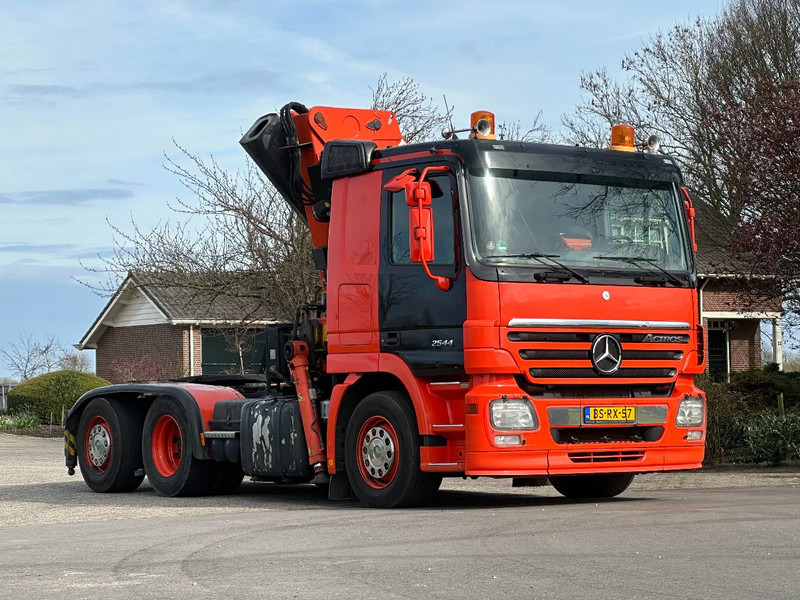 Mercedes-Benz Actros 2544 6X2!! PESCI - Sattelzugmaschine: das Bild 2 Mercedes-Benz Actros 2544 6X2!! PESCI - Sattelzugmaschine: das Bild 2