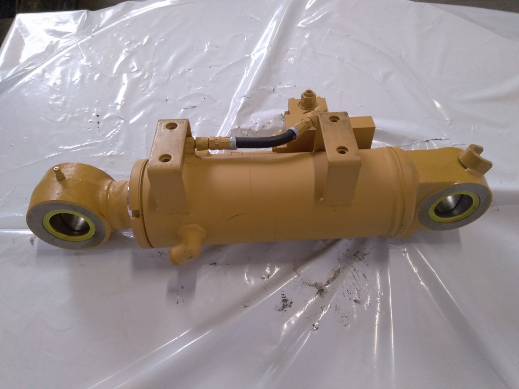 Case KAV18610 - Hydraulikzylinder für Landmaschine: das Bild 2 Case KAV18610 - Hydraulikzylinder für Landmaschine: das Bild 2