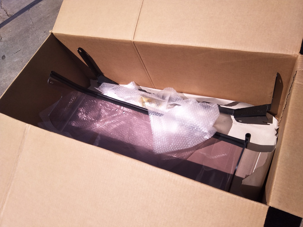 Caterpillar 4848798 - Kühlergrill für Baumaschine: das Bild 2 Caterpillar 4848798 - Kühlergrill für Baumaschine: das Bild 2