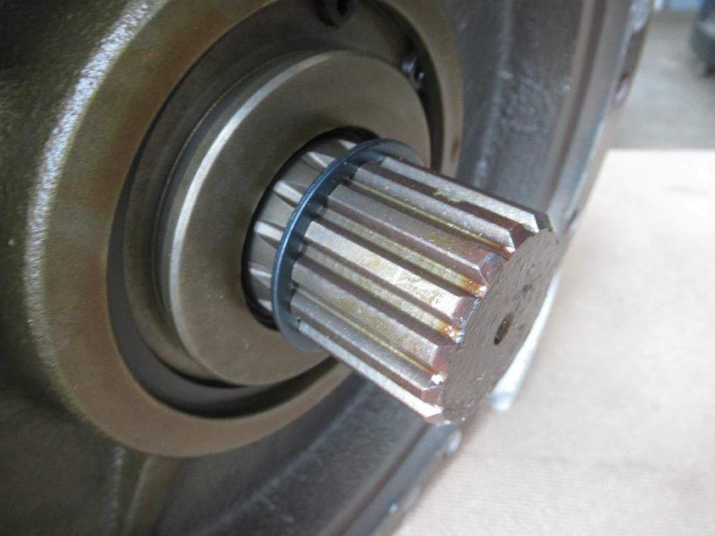 Daewoo 401-00391 - Schwenkmotor für Baumaschine: das Bild 3 Daewoo 401-00391 - Schwenkmotor für Baumaschine: das Bild 3