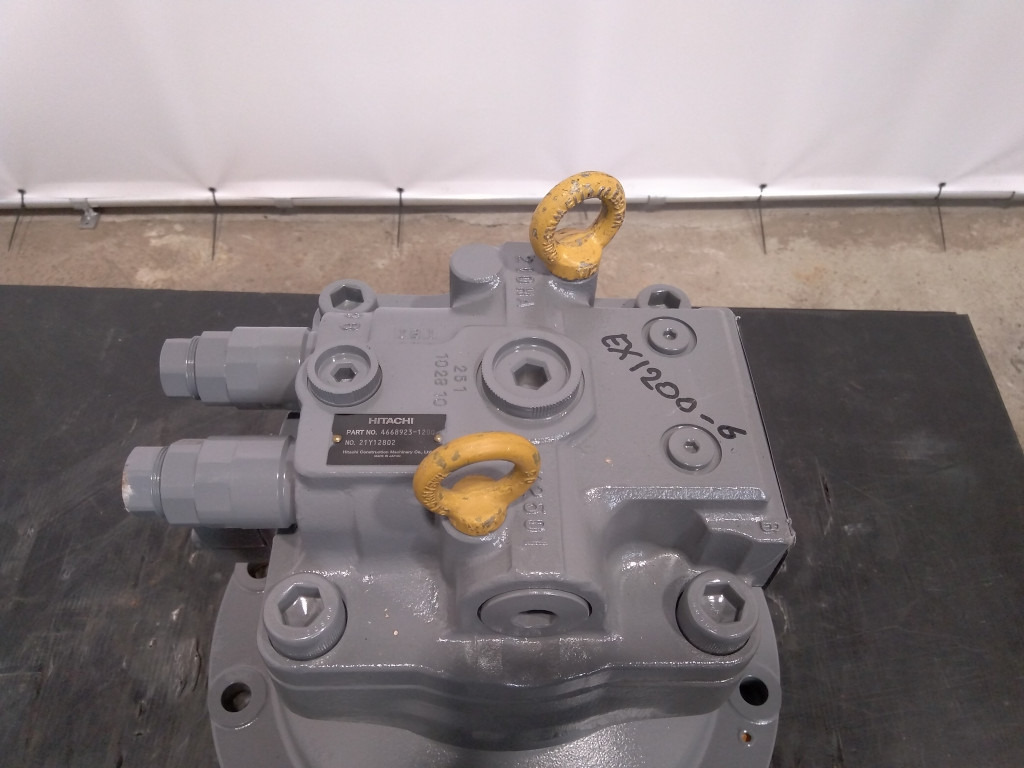 Hitachi 4668923 - 4637117 - Schwenkmotor für Baumaschine: das Bild 2 Hitachi 4668923 - 4637117 - Schwenkmotor für Baumaschine: das Bild 2