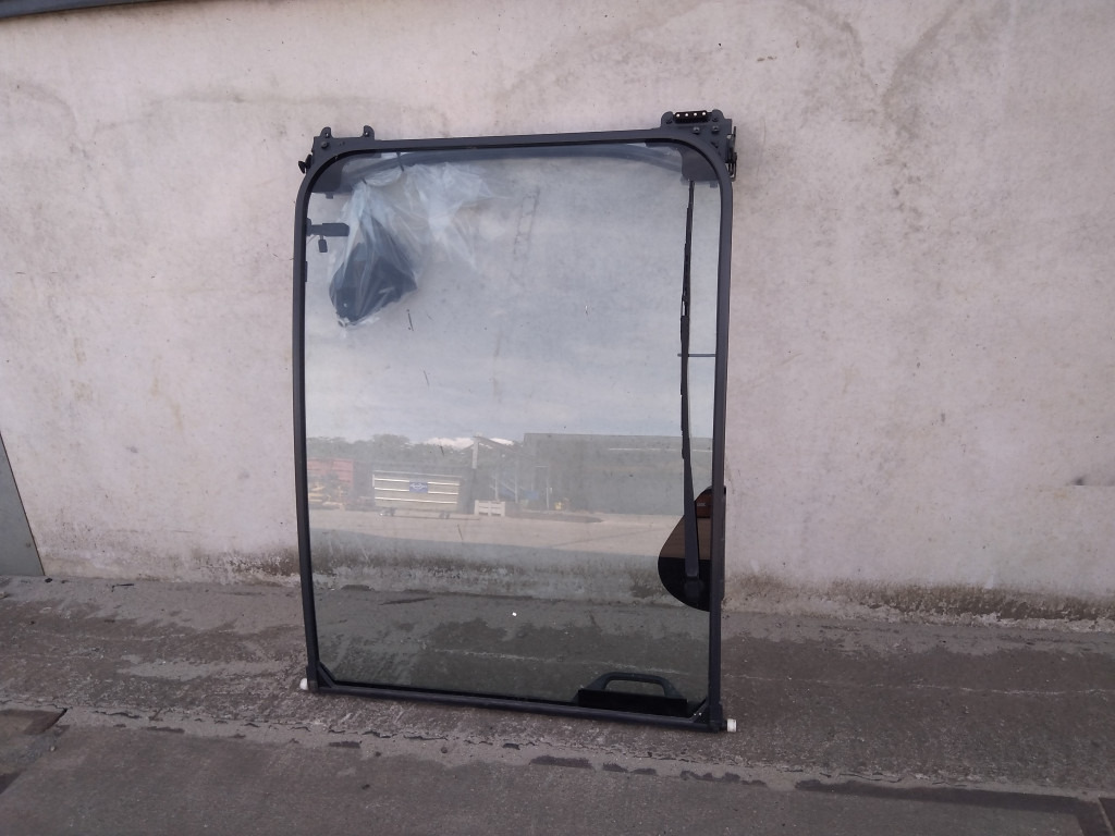 Hitachi YA00000236 - YA00042777 - Fenster und Teile für Baumaschine: das Bild 1 Hitachi YA00000236 - YA00042777 - Fenster und Teile für Baumaschine: das Bild 1