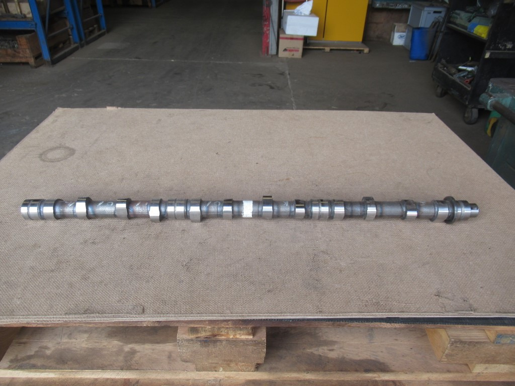 Isuzu 97725927 - - Nockenwelle für Baumaschine: das Bild 1 Isuzu 97725927 - - Nockenwelle für Baumaschine: das Bild 1