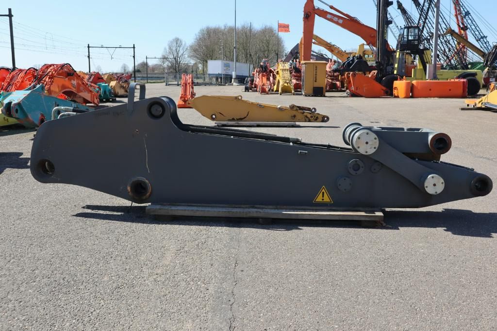 Liebherr R964C - - Ausleger für Baumaschine: das Bild 1 Liebherr R964C - - Ausleger für Baumaschine: das Bild 1